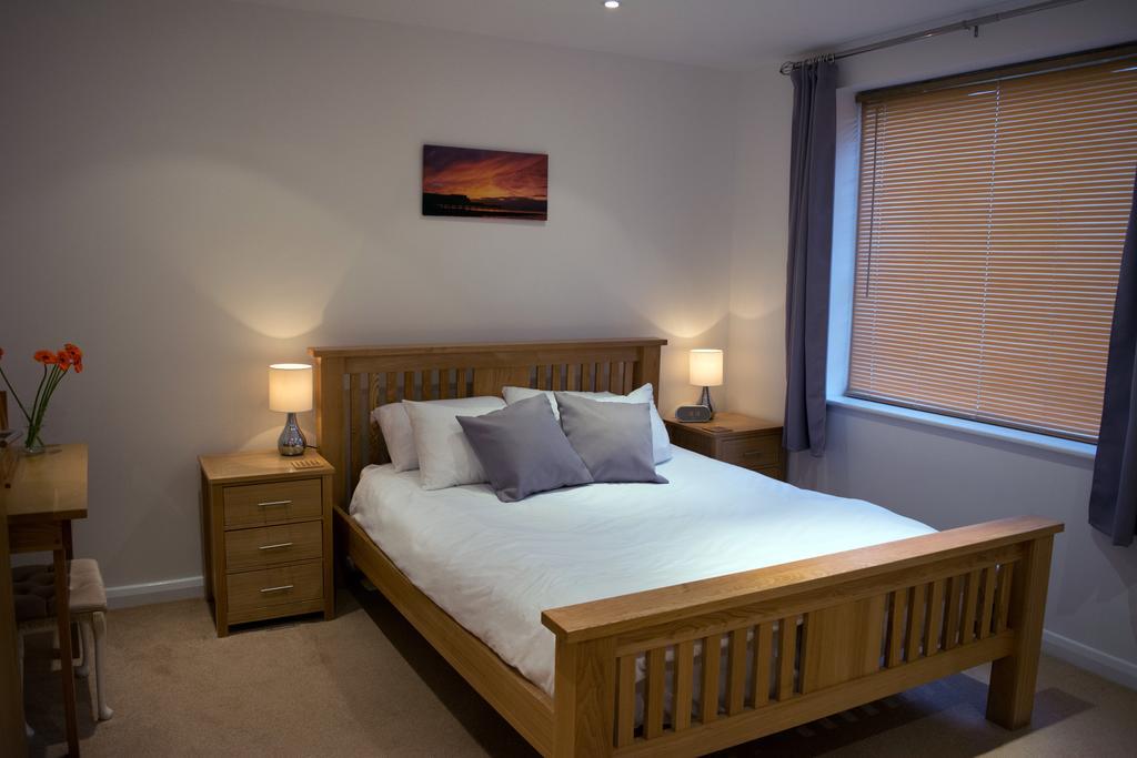 Parc Y Bryn Serviced Apartments Абъристуит Екстериор снимка