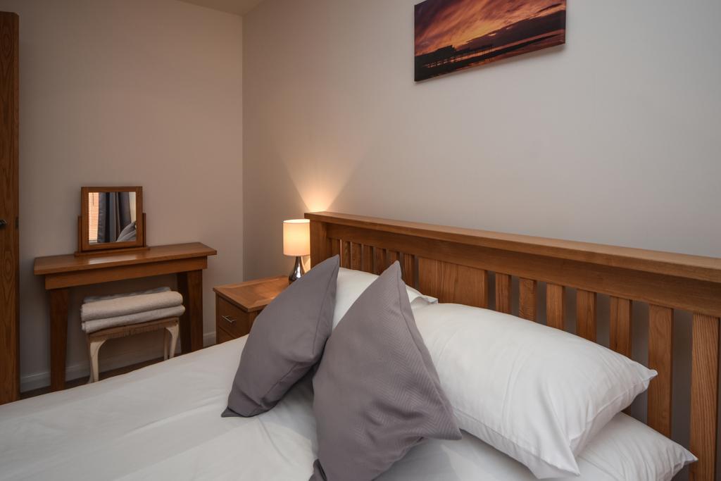 Parc Y Bryn Serviced Apartments Абъристуит Екстериор снимка